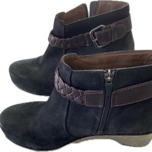 DANSKO Tivoli Ankle Boots Slate w/ brown leather trim Sz 40 EU (9 US)Pre-owned,